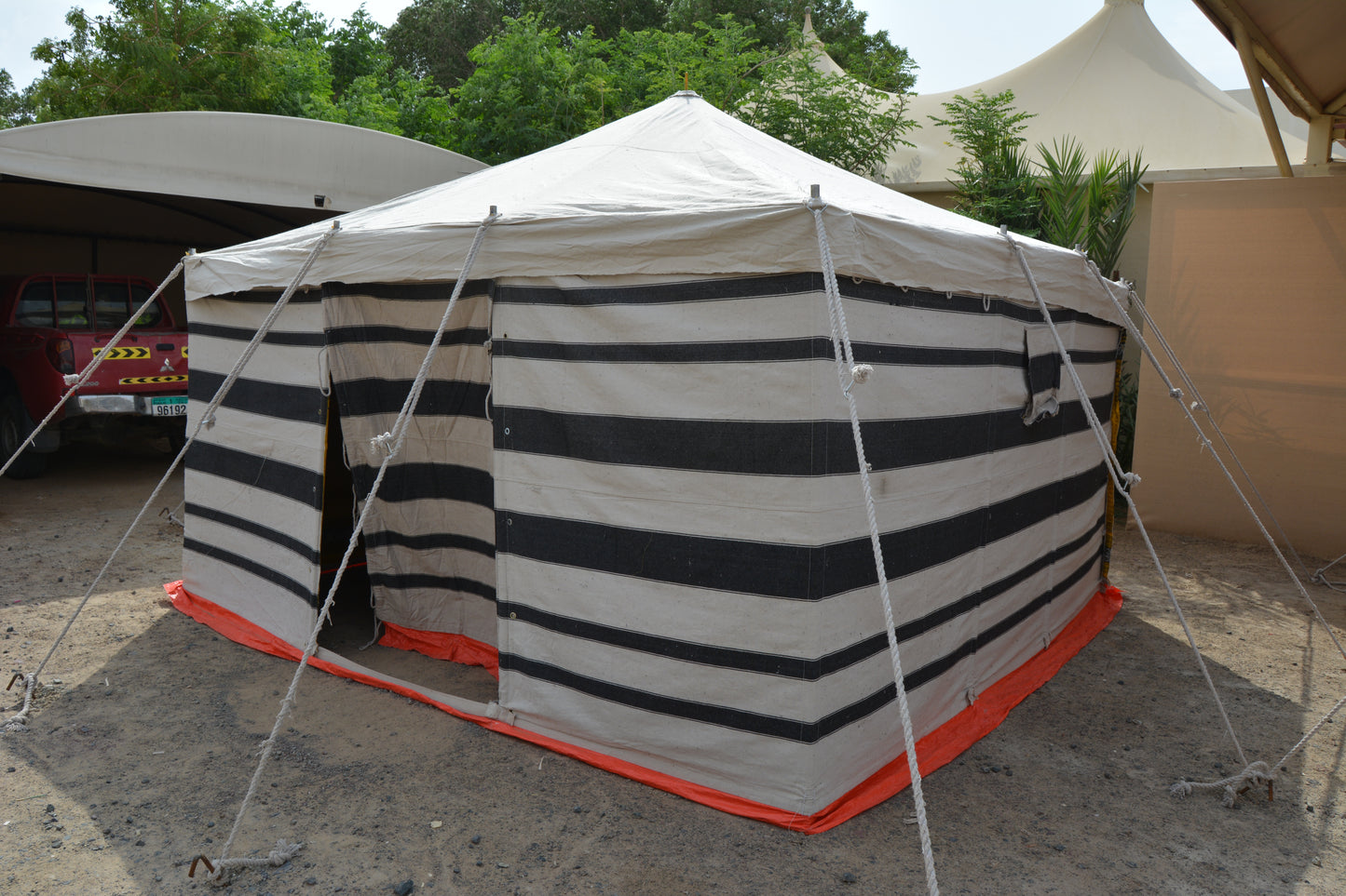 Pakistani ReadyMade tent